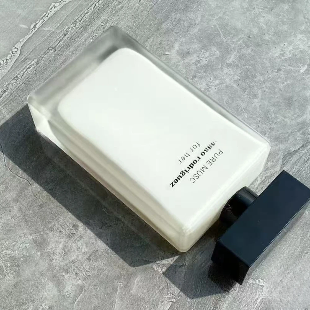 น้ำหอมกลิ่นมัสค์ฟลอรัลสุดหรูสำ - Perfume Fragrance Bottle บทวิจารณ์และราคา